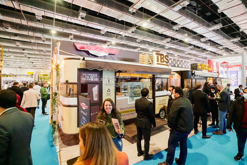 山东制造惊艳开罗 移动餐车引领酒店用品新潮流